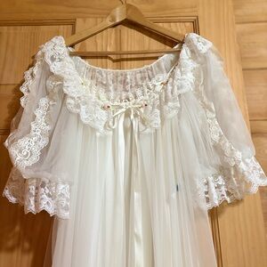 Vintage Tosca of California Peignoir Lingerie Set. Size Medium